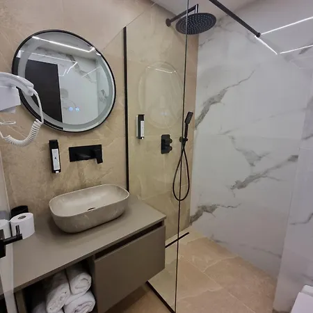 Hotel Family Edia-sandanski 3*