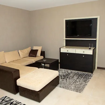 Family Edia-sandanski 3*